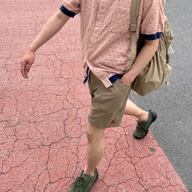 슈가케인 도트셔츠