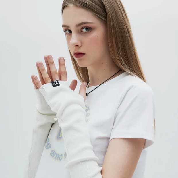 러브이즈트루 핸드워머 CL HAND WARMMER(IVORY)