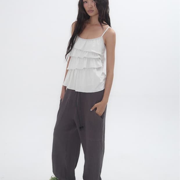 익스파이어드 걸 버튼 이지 팬츠 차콜