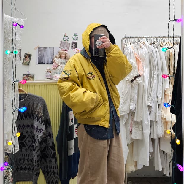 Blood stock 리버시블 반전 패딩