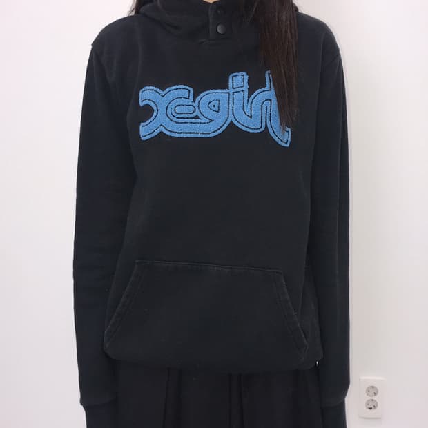X-GRIL Black Blue logo hood t-shirt