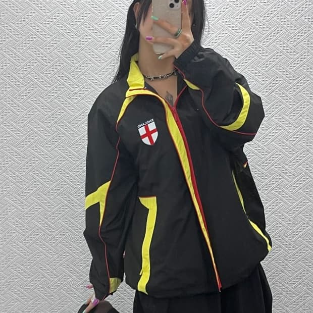 엄브로 잉글랜드 축구 오버핏 윈드브레이커 바람막이 100 C07340