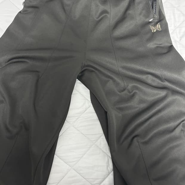 니들스 hd 벌룬 트랙팬츠 스무스 블랙