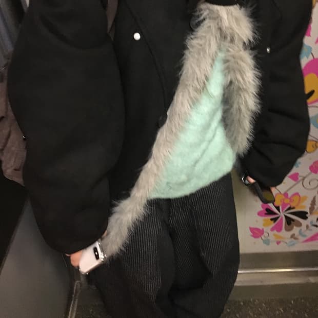 아워캐비넷 퍼 버클 자켓