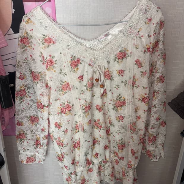 리즈리사깔 플라워 패턴 레이스 블라우스 히메갸루 니혼진 모리걸 러블리 