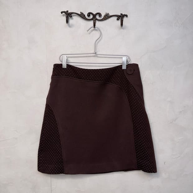 Dark brown wool side dot skirt
