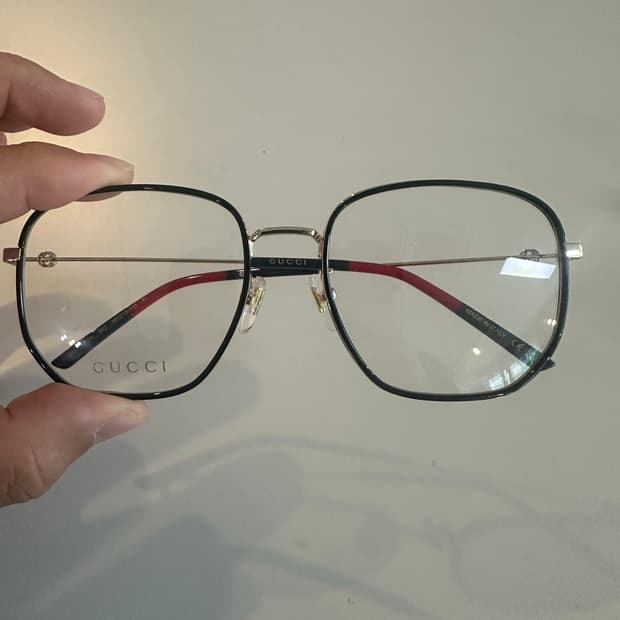 Gucci Eyewear 육각 프레임 안경