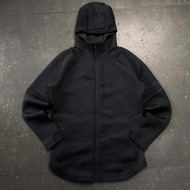 105 언더아머 무브 에어갭 후드자켓