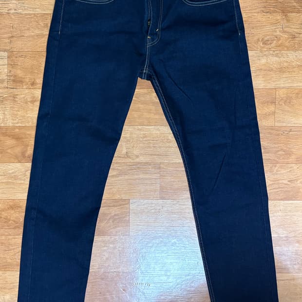 리바이스 502 슬림핏 생지 32•32