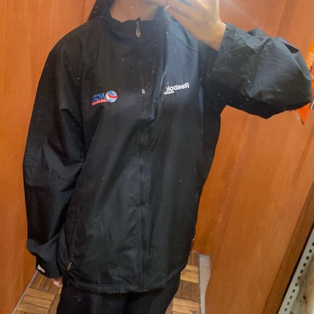 (M) Reebok 리복 바람막이