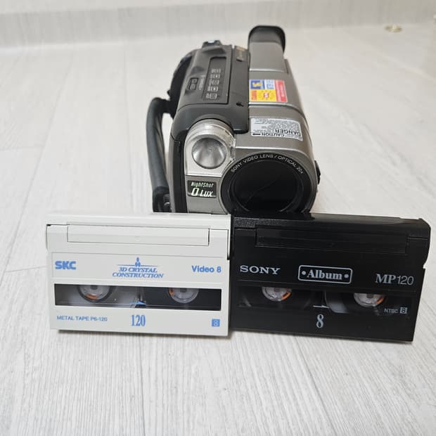 소니 8mm hi8 ccd-trv67 캠코더 판매합니다