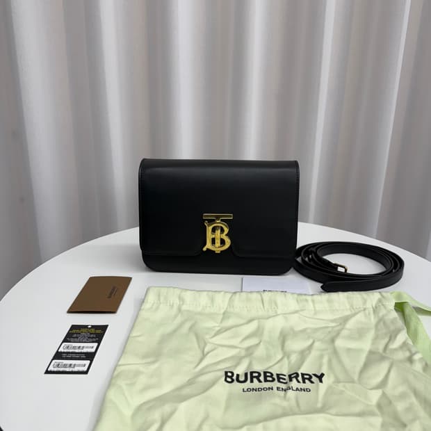 [정품] 버버리 TB백 스몰 블랙