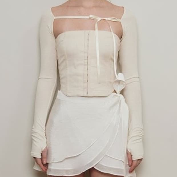 낫유어로즈 나나탑