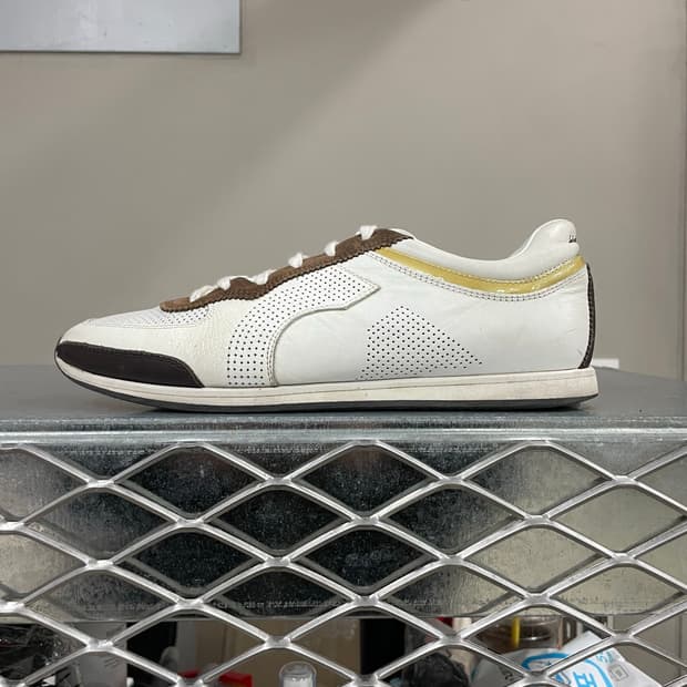 페레가모 스니커즈 8.5 (gr-4295)