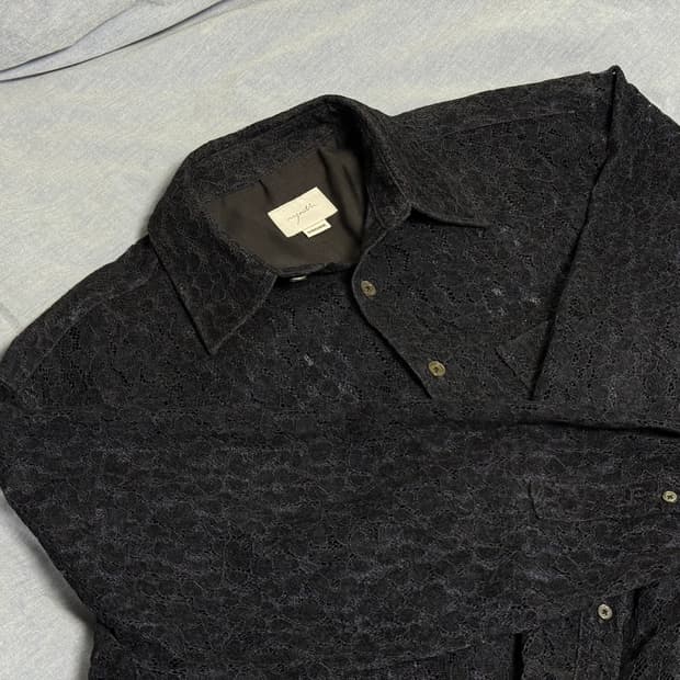 Youth loosed shirt black flower