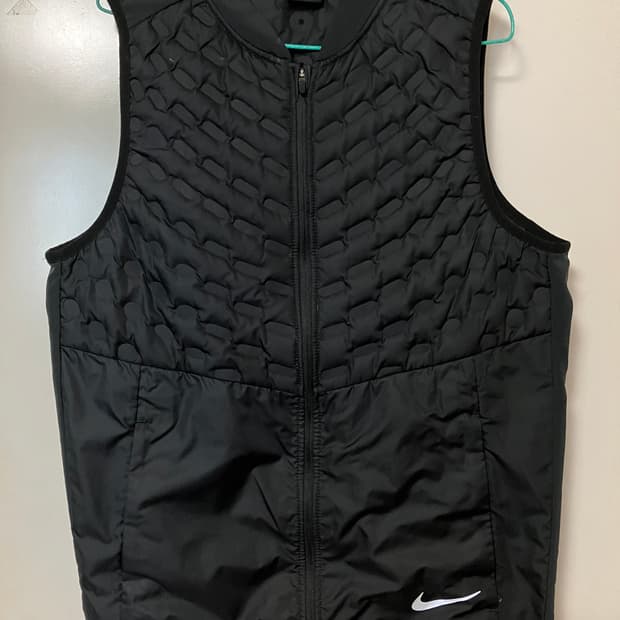 나이키 에어로로프트 베스트 M