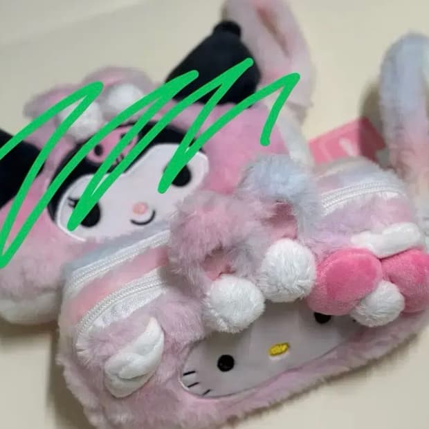 정품/ 산리오 헬로키티 파우치 / 쿠로미(판.완) /약20cm (끈제외