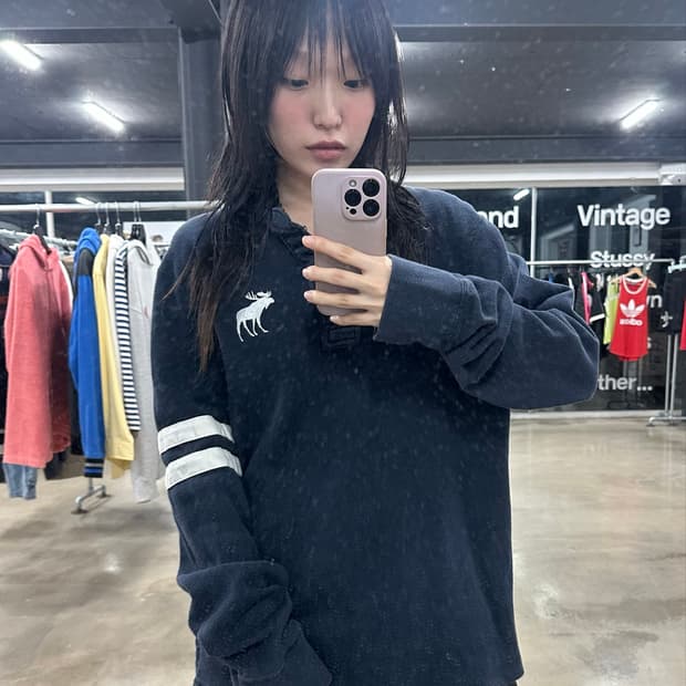 아베크롬비 엔 피치 네이비 헨리넥 롱슬리브