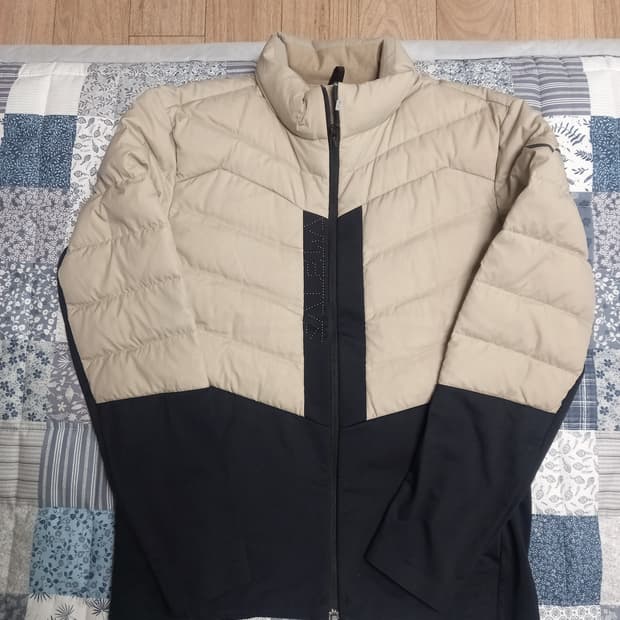 살레와 경량패딩 회이드/블랙  XL