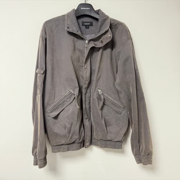 999휴머니티 어드벤쳐 봄버 차콜 2사이즈