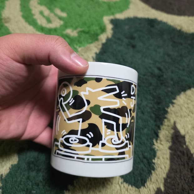 [OS] 베이프 X 키스해링 1ST 황계 머그컵