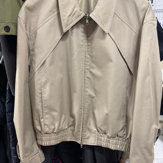 엘무드 햄튼 치노 블루종 자켓 베이지