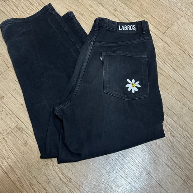 labros 흑청바지