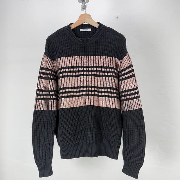 지방시 블랙 메탈릭 스트라이프 울 니트 스웨터