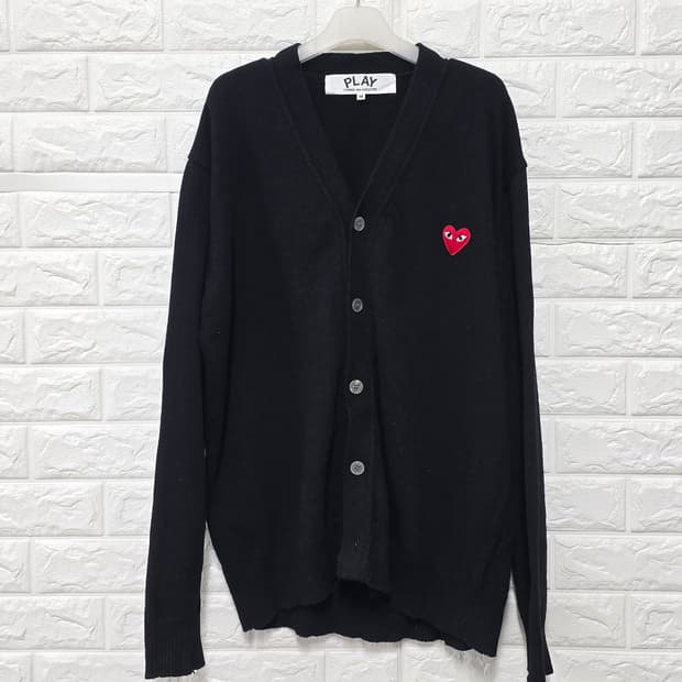 택포_ 꼼데가르송 PLAY 블랙 가디건 M