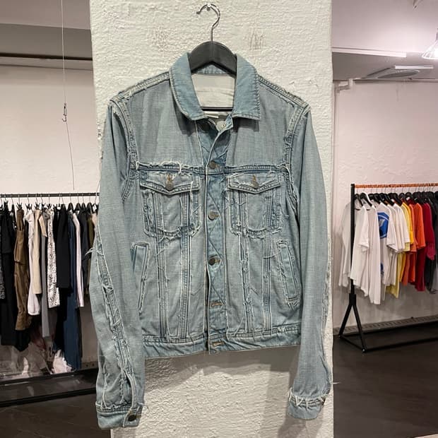 마르지엘라 x H&M 인사이드 아웃 데님자켓