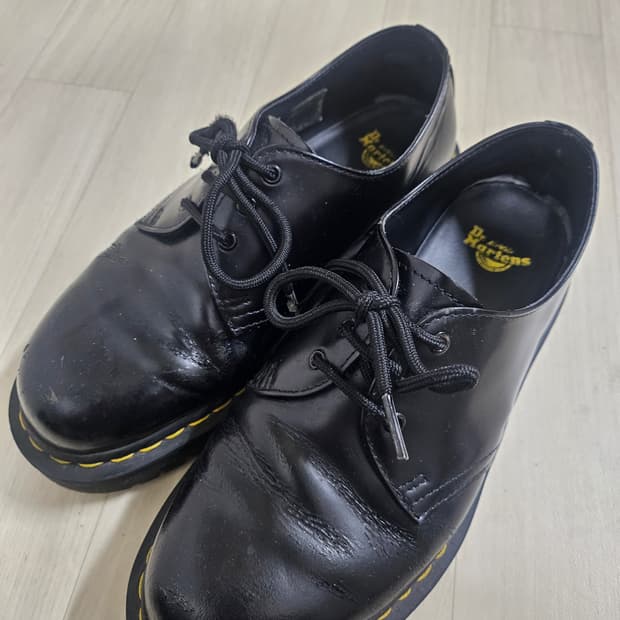 닥터마틴 265-270사이즈