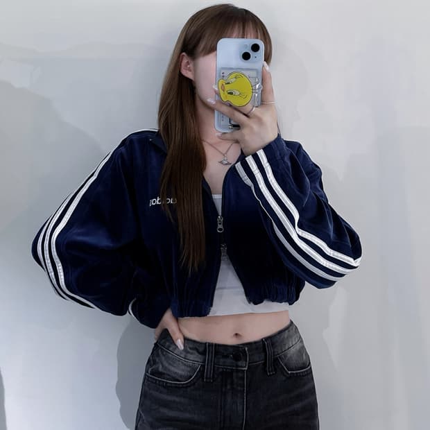 아디다스 네이비 벨벳 투웨이 크롭 트랙탑
