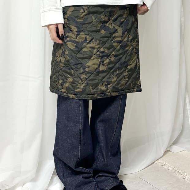카모플라쥬 퀼티드 리버서블 랩 스커트