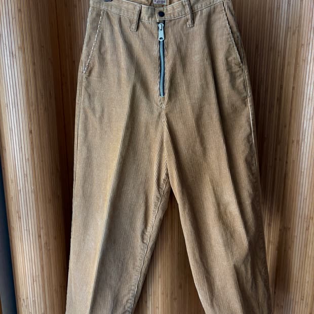 캐피탈 KAPITAL 코듀로이 바지 판매합니다.