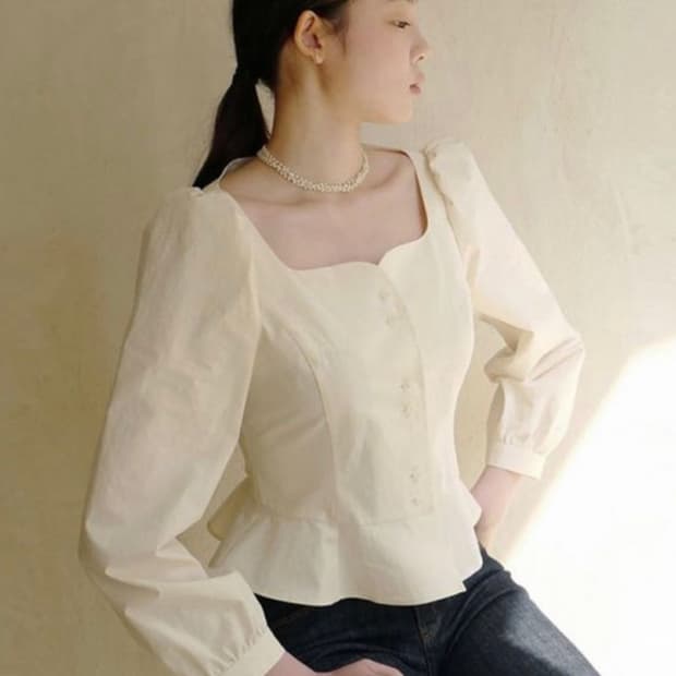 플로움 로지 블라우스