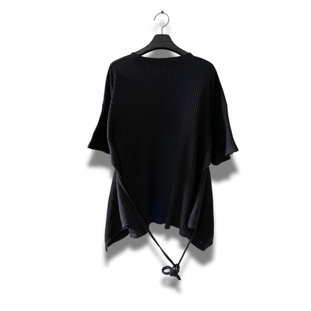 베이스레인지 니트 반팔