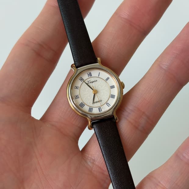 1990s Lespoir Silver Bezel Ladies Quartz