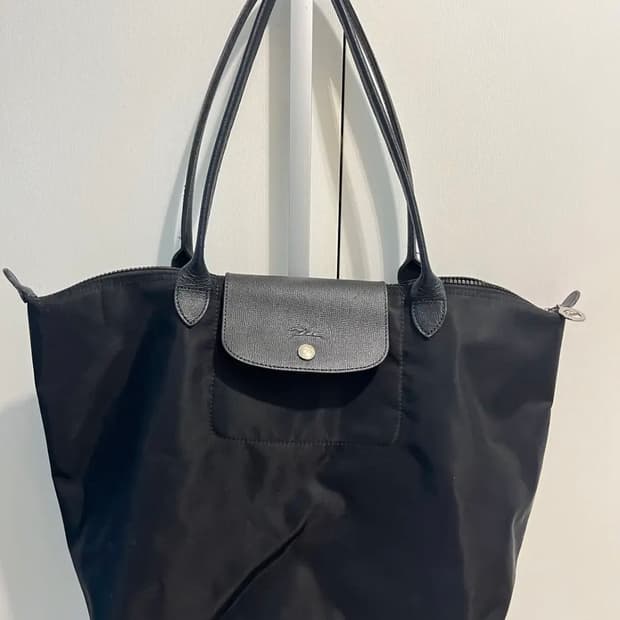 롱샴 르 플리아쥬 네오 라지 블랙 팝니다 L1899578001