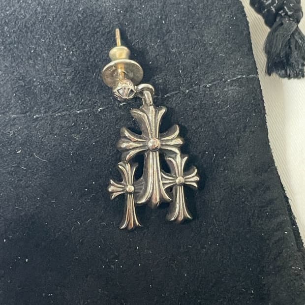 Chrome hearts 3ch 크로스 이어링