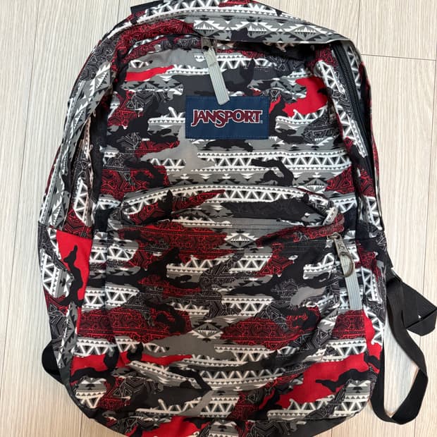 잔스포츠 패턴 백팩