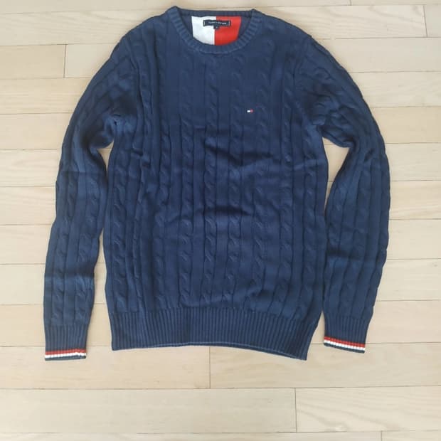 Tommy 남여공용 타미힐피거 네이비니트  S사이즈 실제사이즈 M