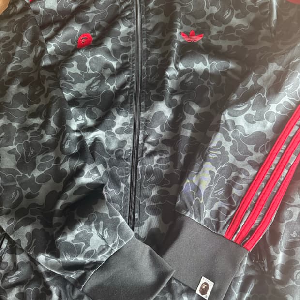 아이다스X베이프 카모 트랙탑