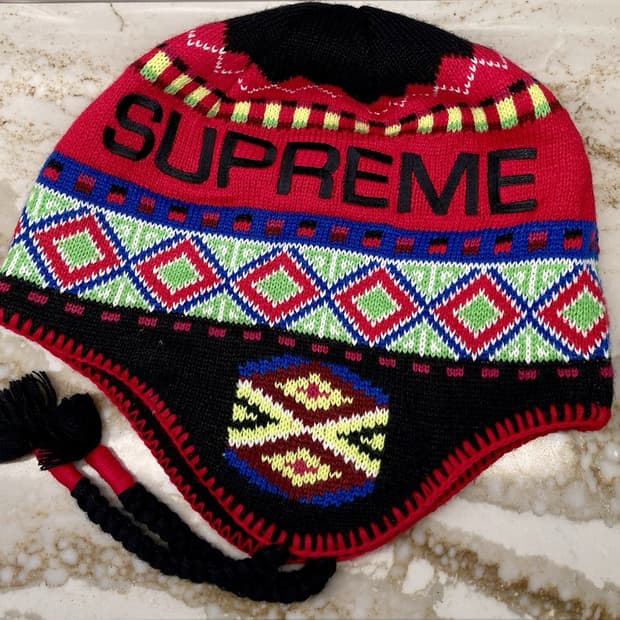 17FW 슈프림 네팔리 이어플랩 비니