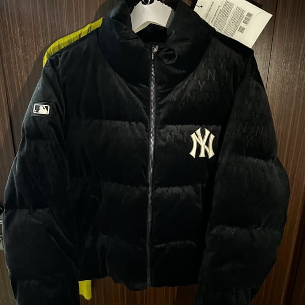 MLB 벨벳 패딩