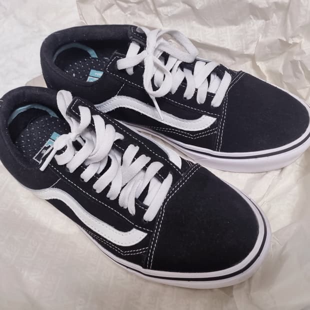 250 반스 컴피쿠시 올드스쿨 블랙 트루 화이트 스니커즈