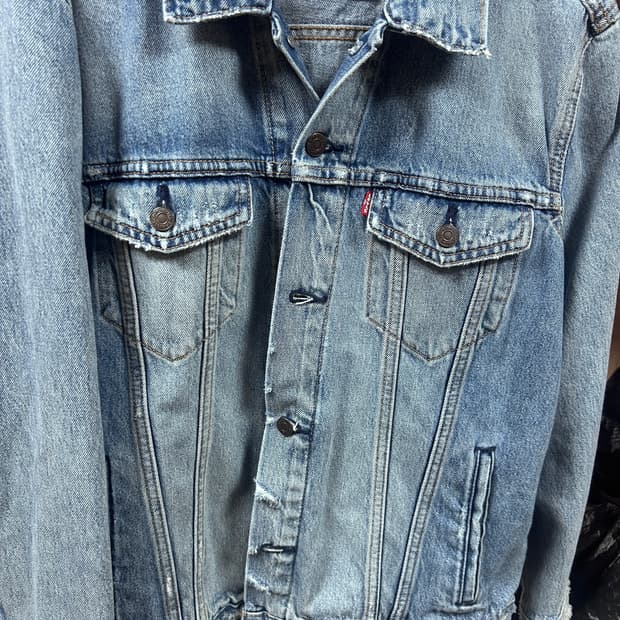 리바이스 데미지 데님자켓 L사이즈