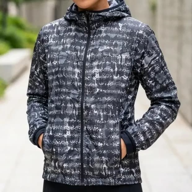 나이키 여성 바람막이 S