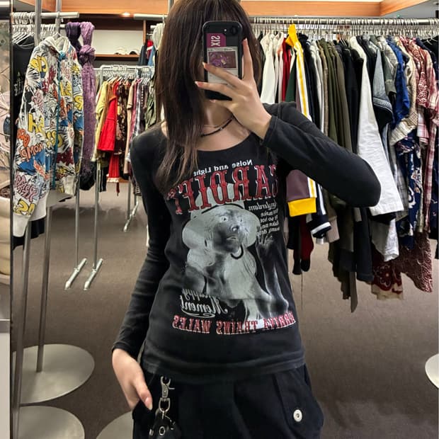 M)Ravishing virgin 빈티지 여성 스터드 디테일 그래픽 롱슬