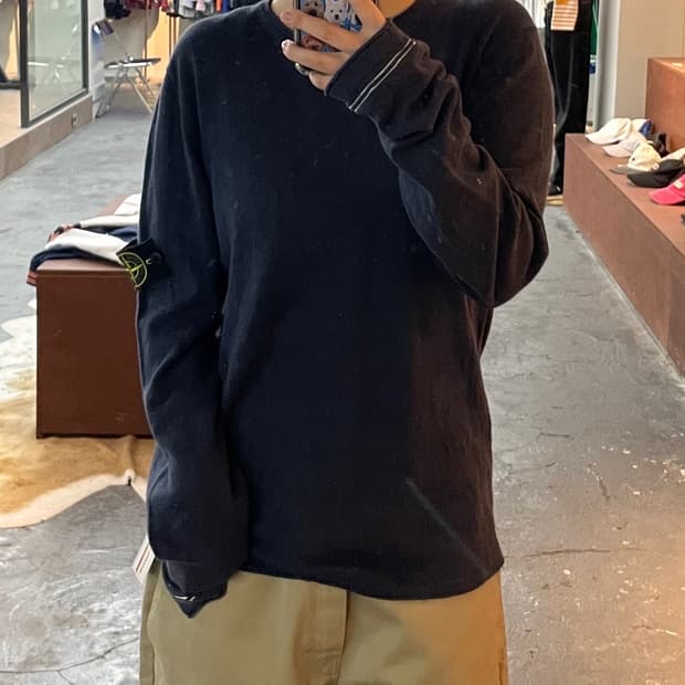스톤아일랜드 네이비 니트 H226