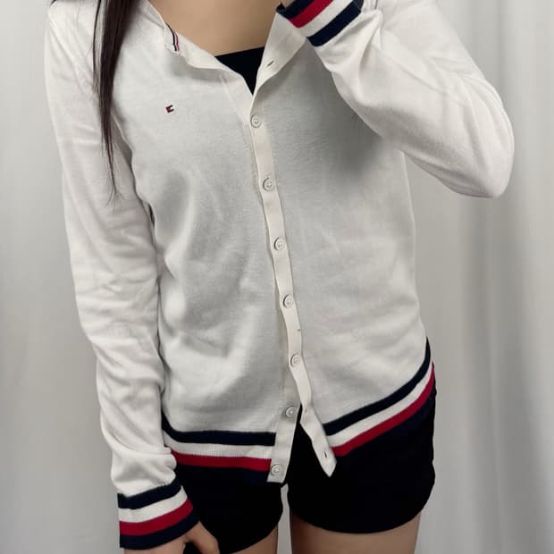 타미힐피거 화이트 가디건